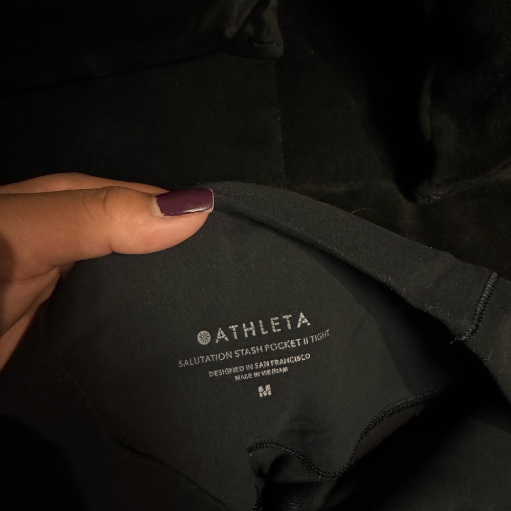 Athleta Black Salutation Stash Pocket II Tight